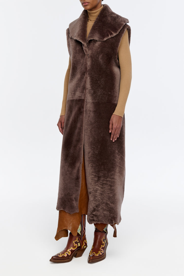 Smith Raw Cut Coat Liner in Mocha Shearling