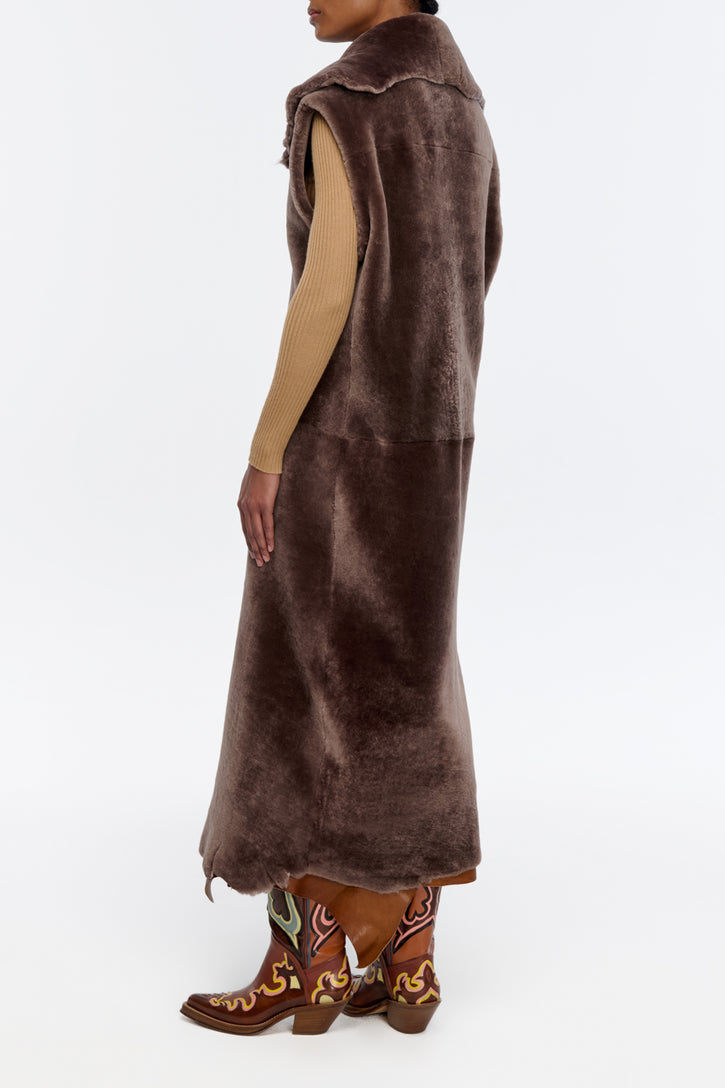 Smith Raw Cut Coat Liner in Mocha Shearling