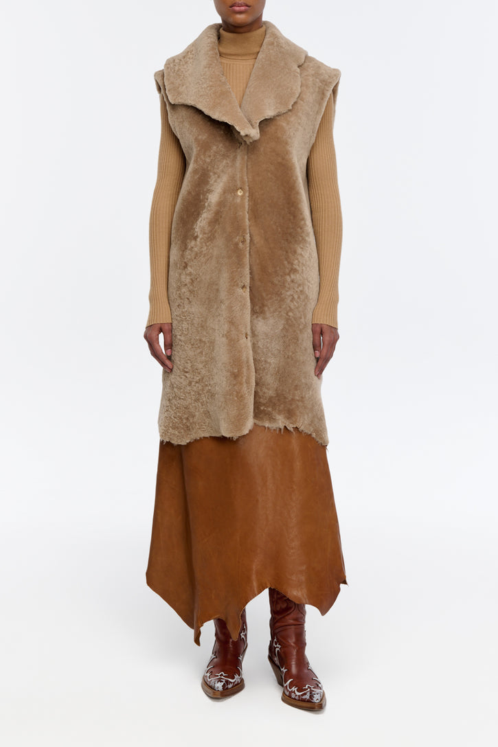 Diviner Raw Cut Jacket Liner in Champagne Shearling
