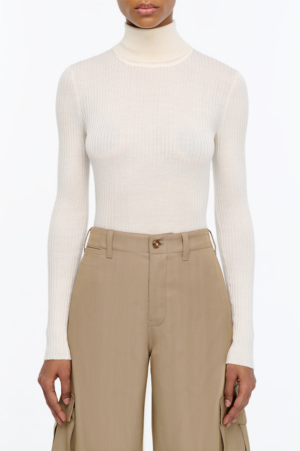 Peppe Knit Turtleneck Sweater in Ivory Cashmere