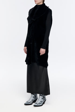 Diviner Raw Cut Jacket Liner in Black Shearling