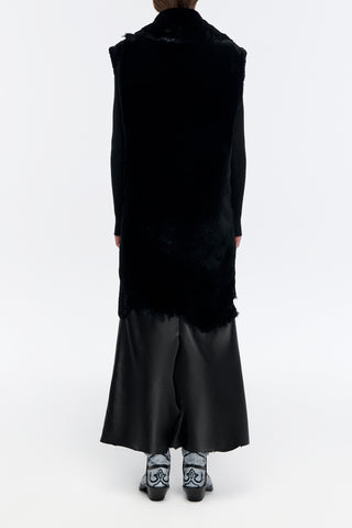 Diviner Raw Cut Jacket Liner in Black Shearling