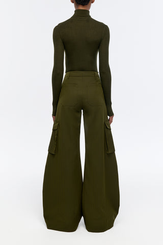 Peppe Knit Turtleneck Sweater in Deep Olive Cashmere