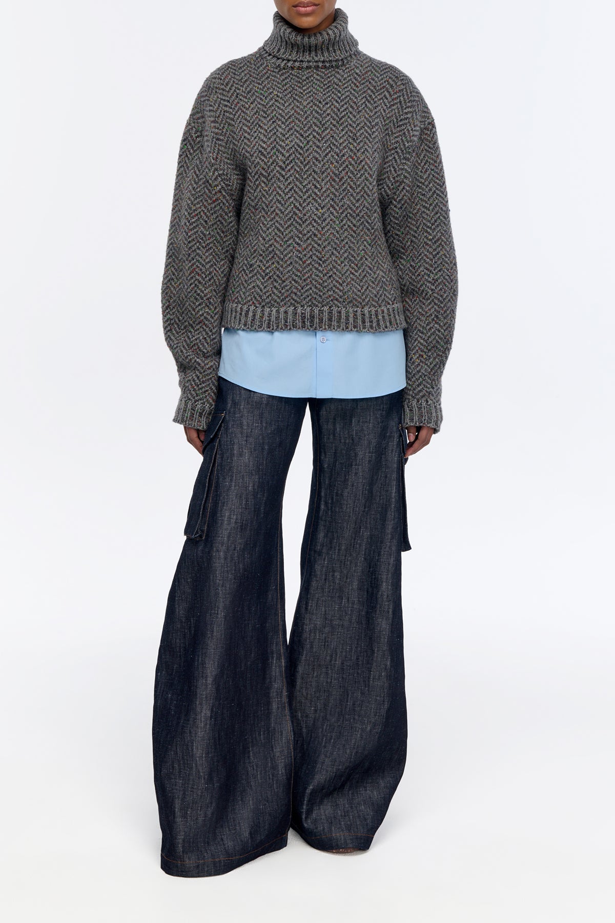 Courtney Turtleneck Sweater in Charcoal Multi Aran Cashmere