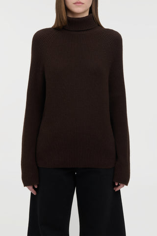 Wigman Knit Turtleneck Sweater in Chocolate Cashmere