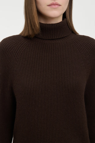 Wigman Knit Turtleneck Sweater in Chocolate Cashmere