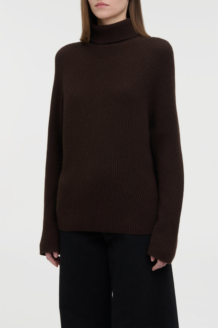 Wigman Knit Turtleneck Sweater in Chocolate Cashmere