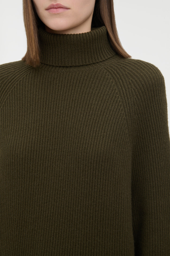 Wigman Knit Turtleneck in Deep Olive Cashmere