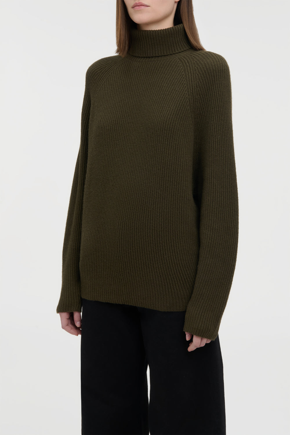 Wigman Knit Turtleneck in Deep Olive Cashmere