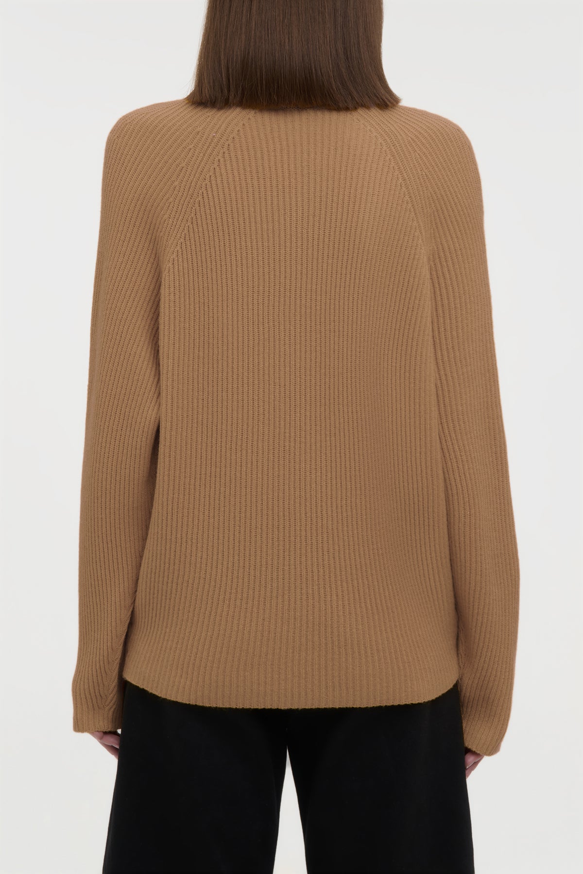 Wigman Knit Turtleneck Sweater in Camel Cashmere
