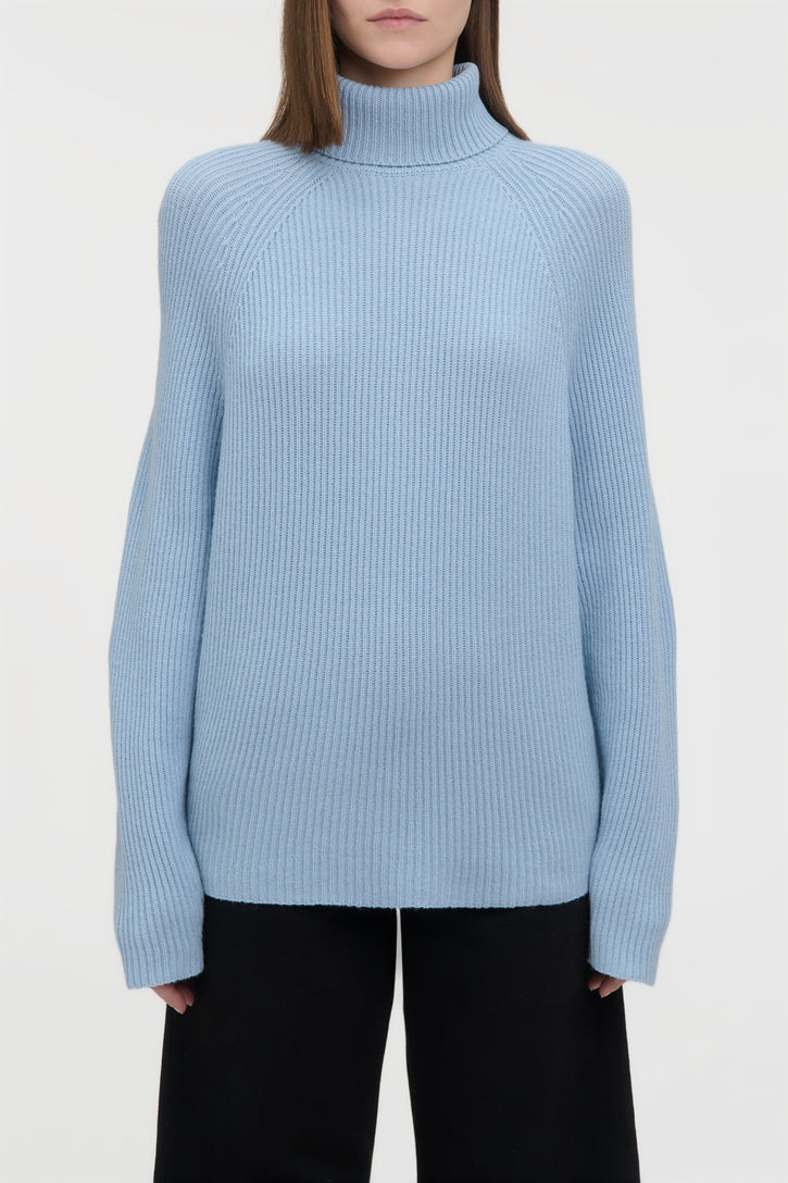Wigman Knit Turtleneck Sweater in Light Blue Cashmere