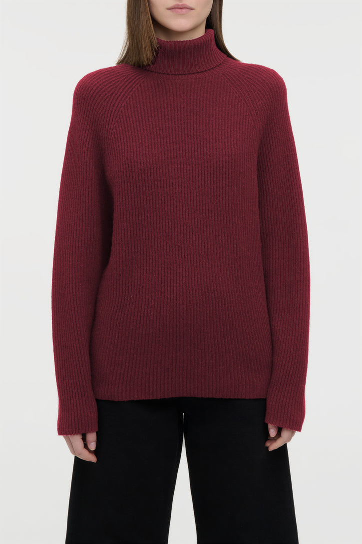 Wigman Knit Turtleneck Sweater in Bordeaux Cashmere