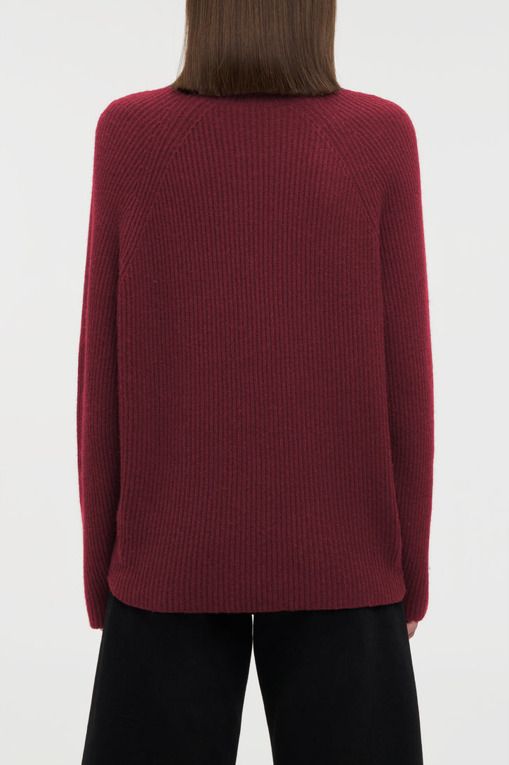 Wigman Knit Turtleneck Sweater in Bordeaux Cashmere