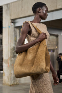 Hobo Large Tote Bag in Dark Sand Suede