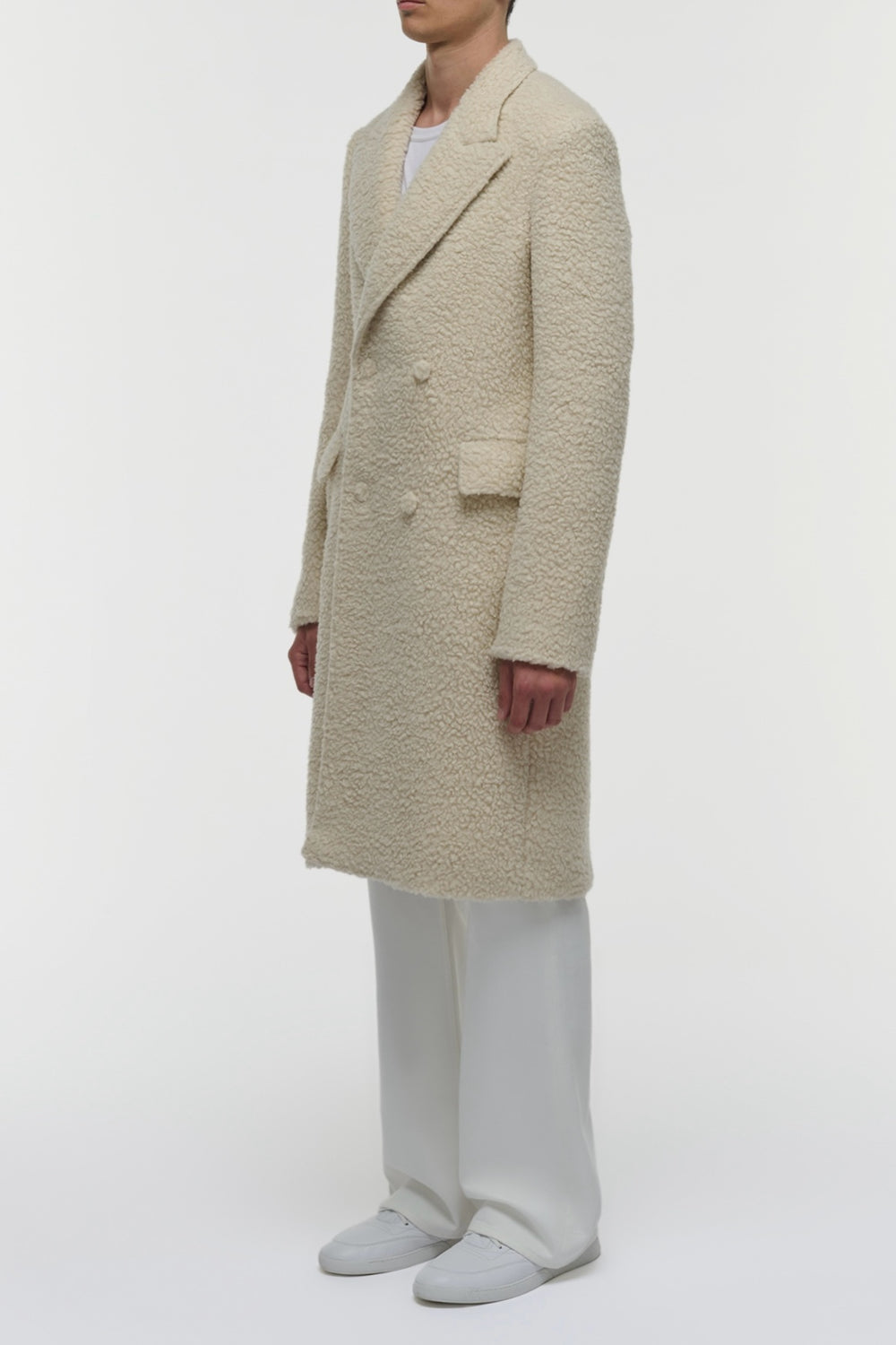 アイボリーカシミアシルクのマカフリーコート