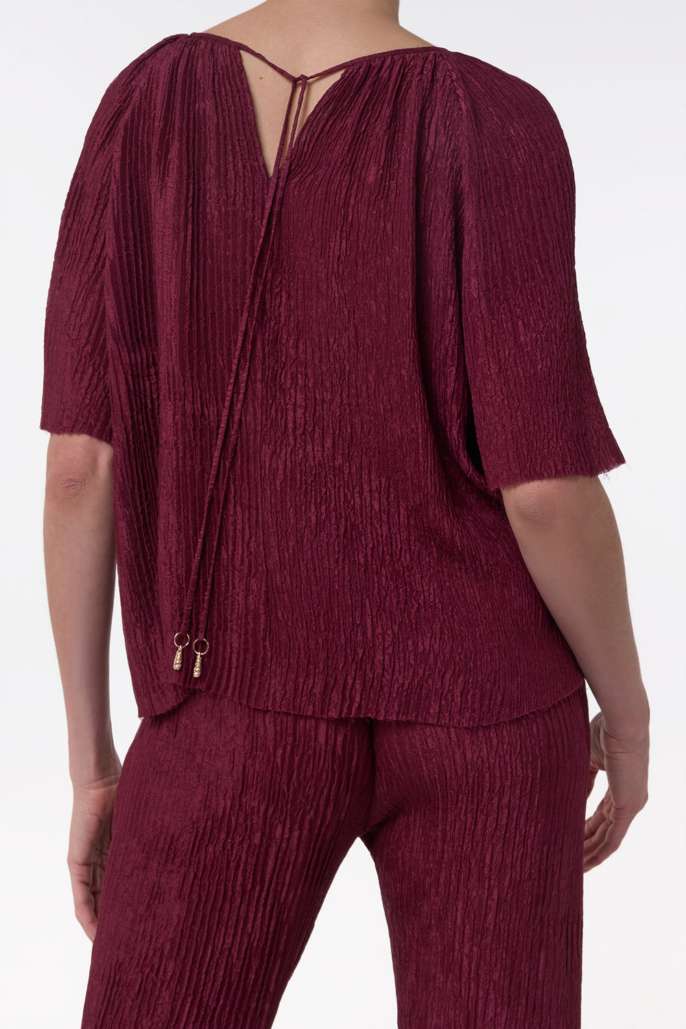 ヌーラ トップ (ボルドー プリッセ シルク)