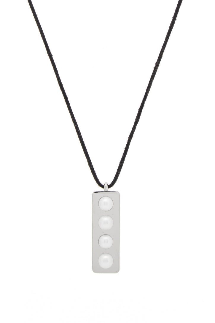 Bar Necklace in Platinum with Pearls