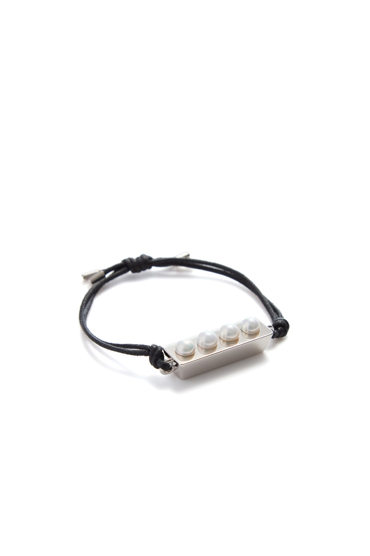 Bar Bracelet in Platinum with Pearls