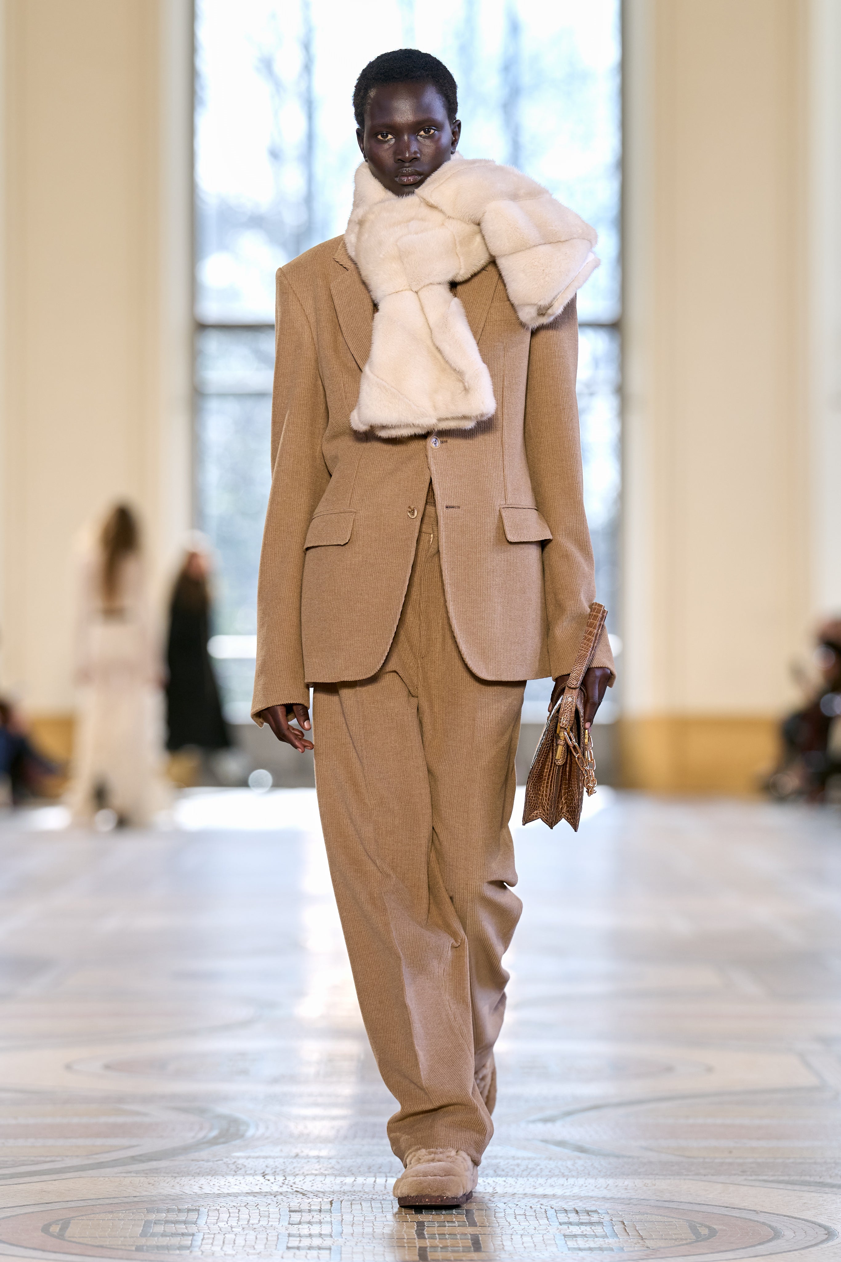 Leiva Blazer in Camel Cashmere Wool Corduroy – Gabriela Hearst