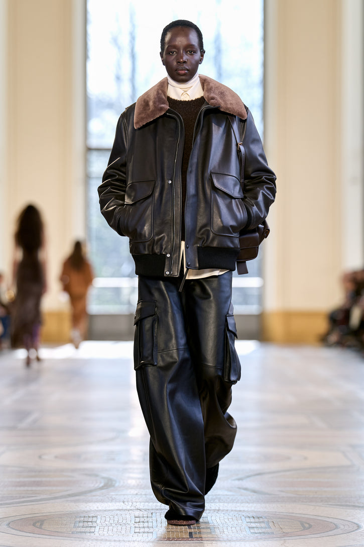 Look 19