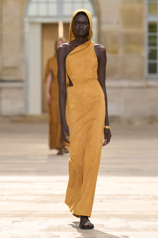 Kallen Hoodie Maxi Dress In Cashew Suede