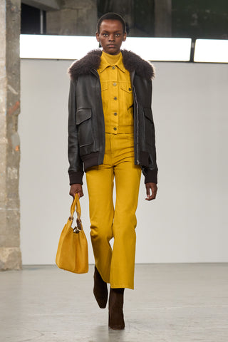 Look 16