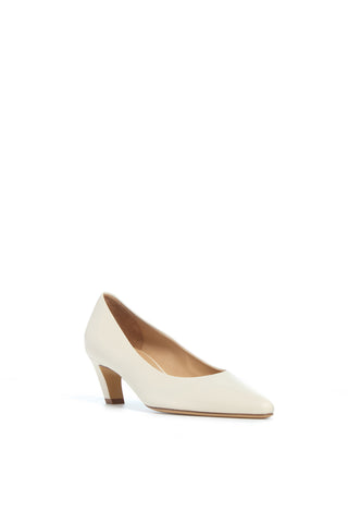 Peggy Pump in Ivory Nappa Leather