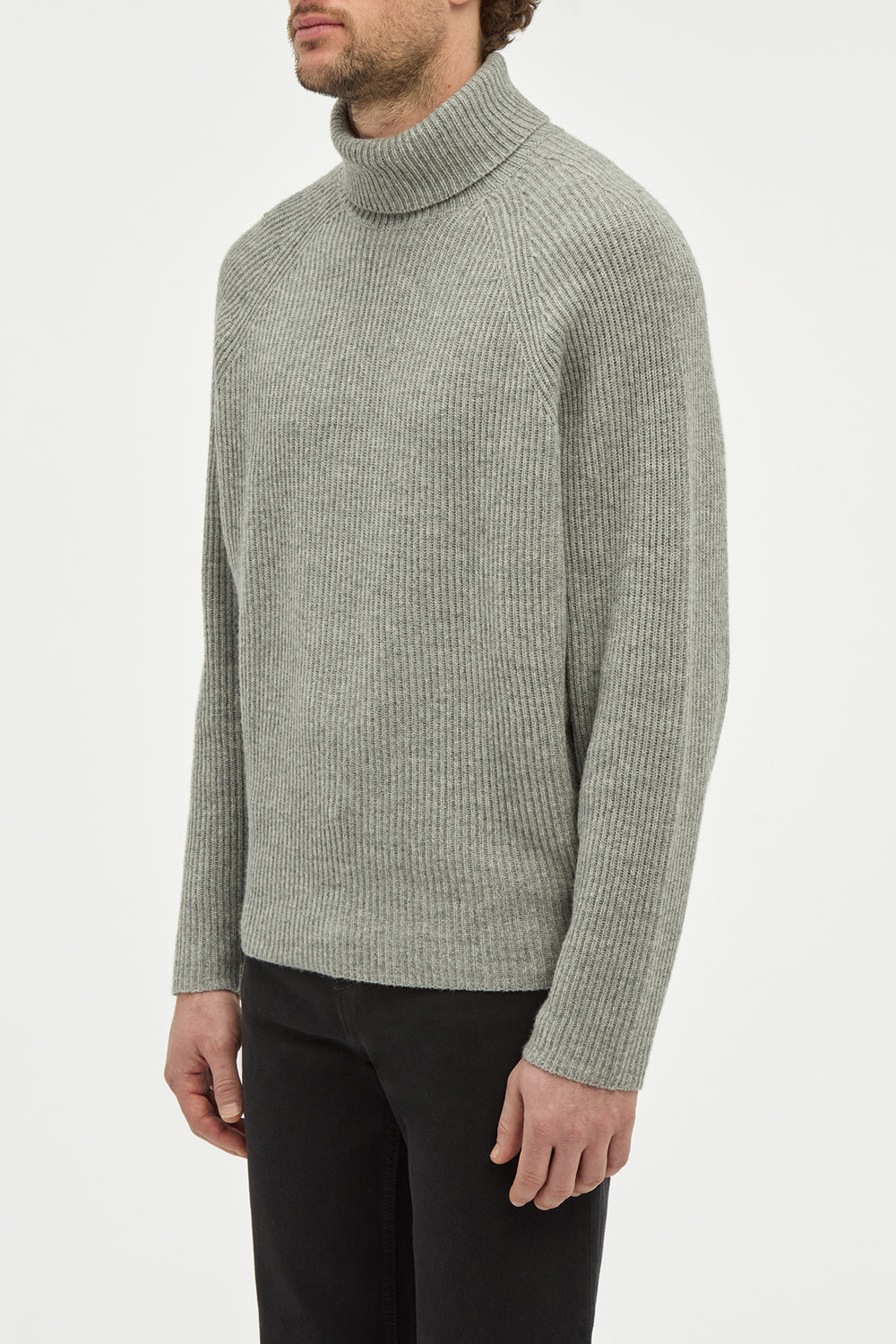 Wigman Knit Turtleneck Sweater in Heather Grey Cashmere