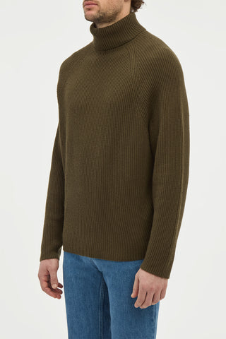 Wigman Knit Turtleneck Sweater in Olive Cashmere M