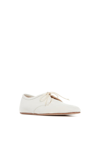 Luca Flat Shoe in Cream Leather