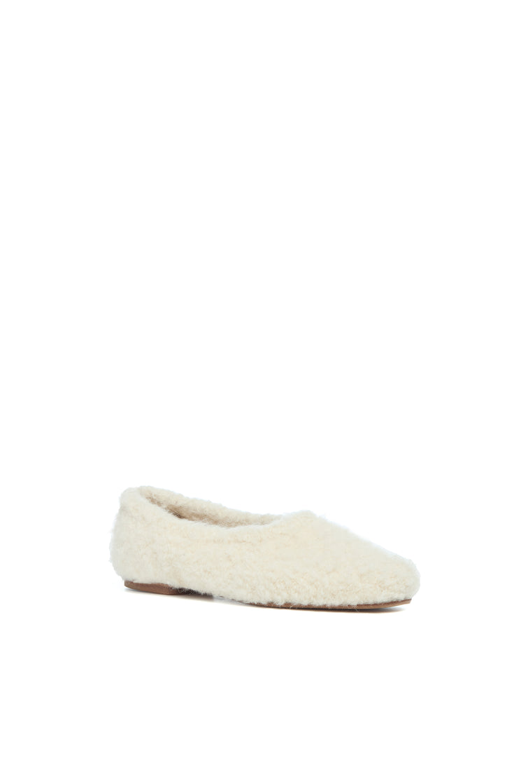 Emperor Flat Shoe in Ivory Silk Cashmere Boucle