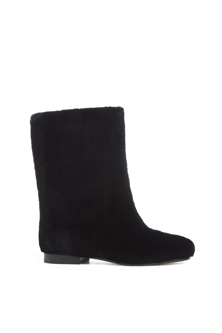 Tina Ankle Boot in Black Shearling