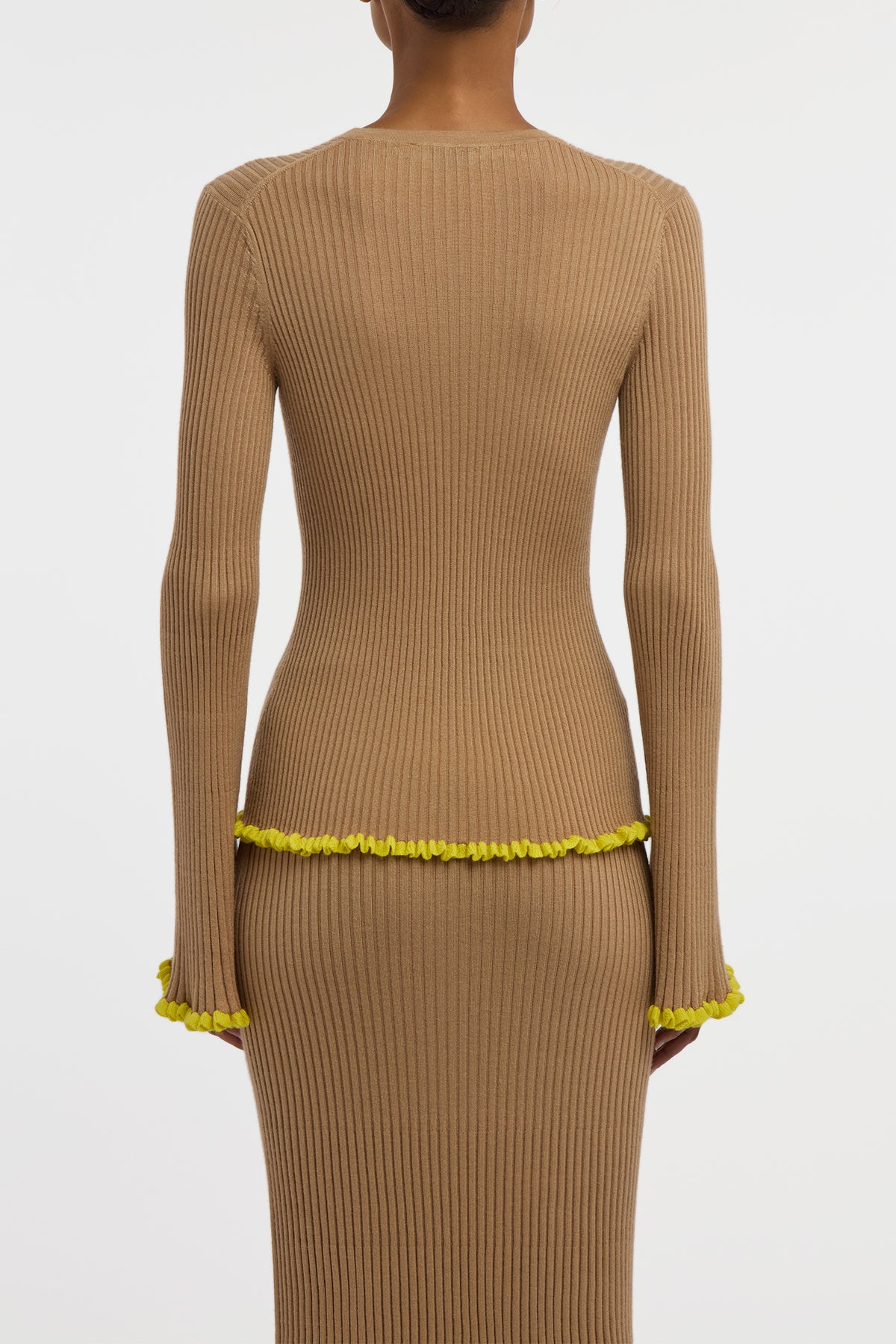 Erya Knit Crewneck Sweater in Camel Cashmere Silk