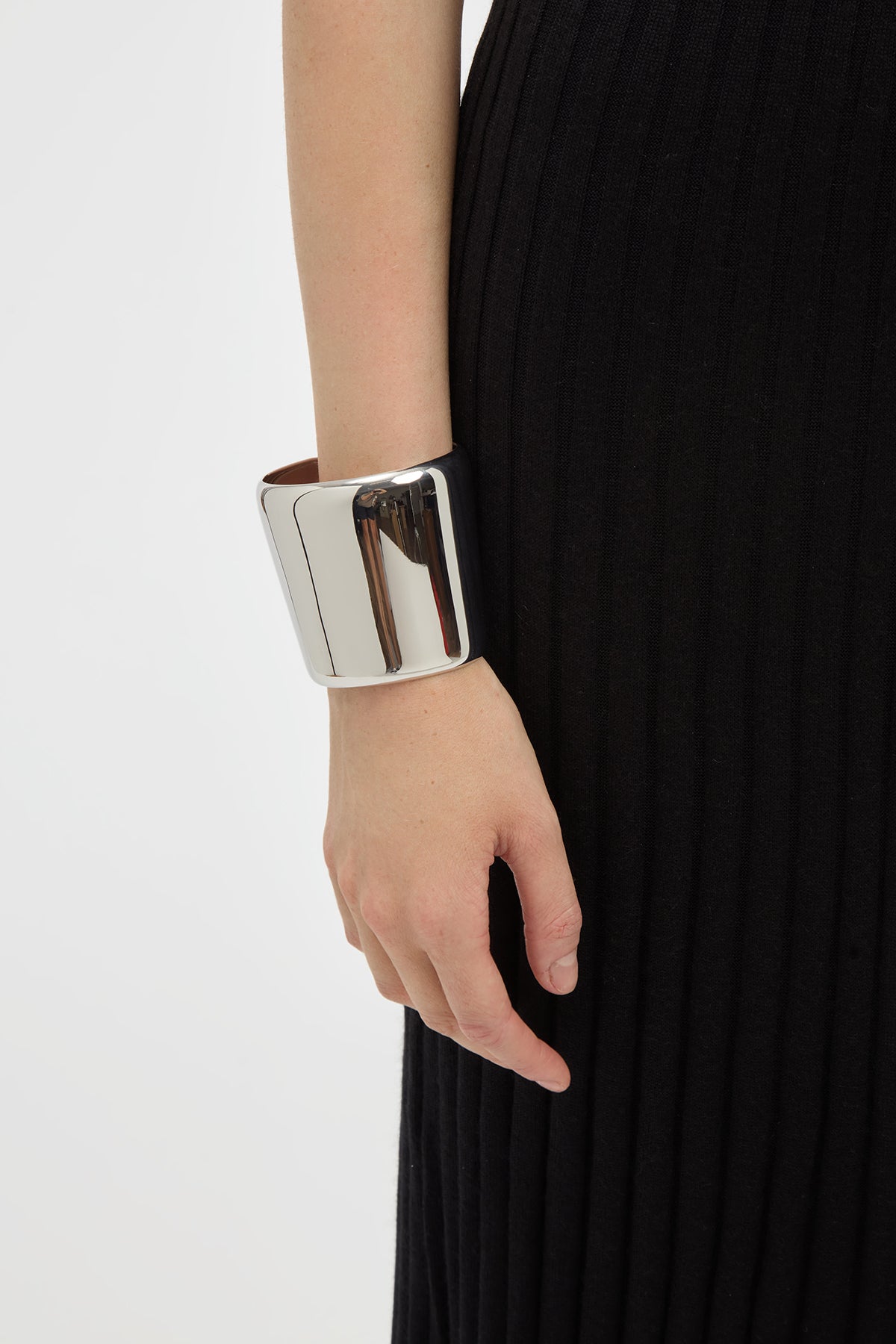 Long Cuff Bracelet in 18K White Gold