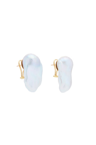 18K Yellow Gold Pearl Clip Earrings - Side Profile | Gabriela Hearst