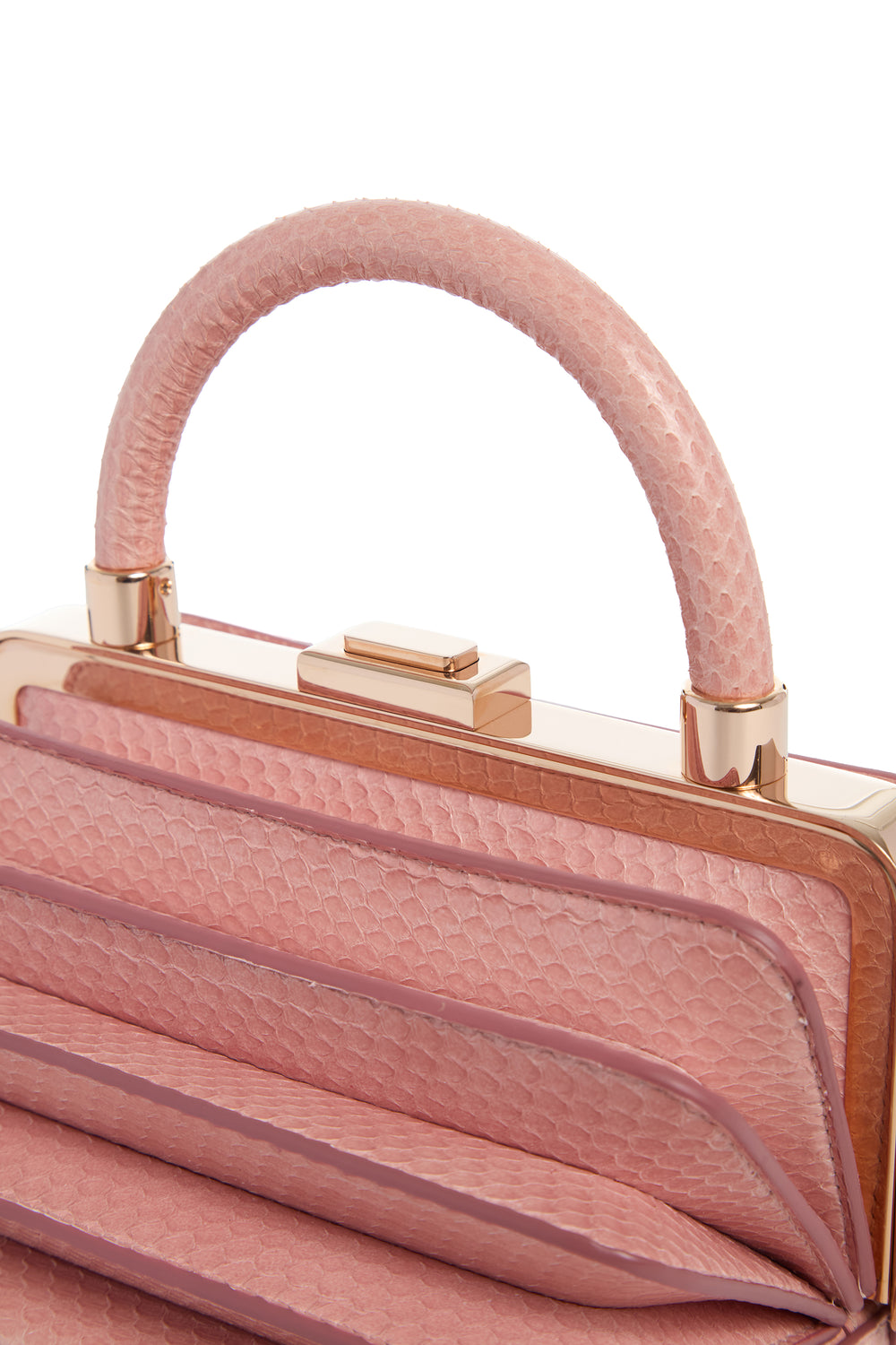 ピンクのスネークスキンのダイアナバッグ