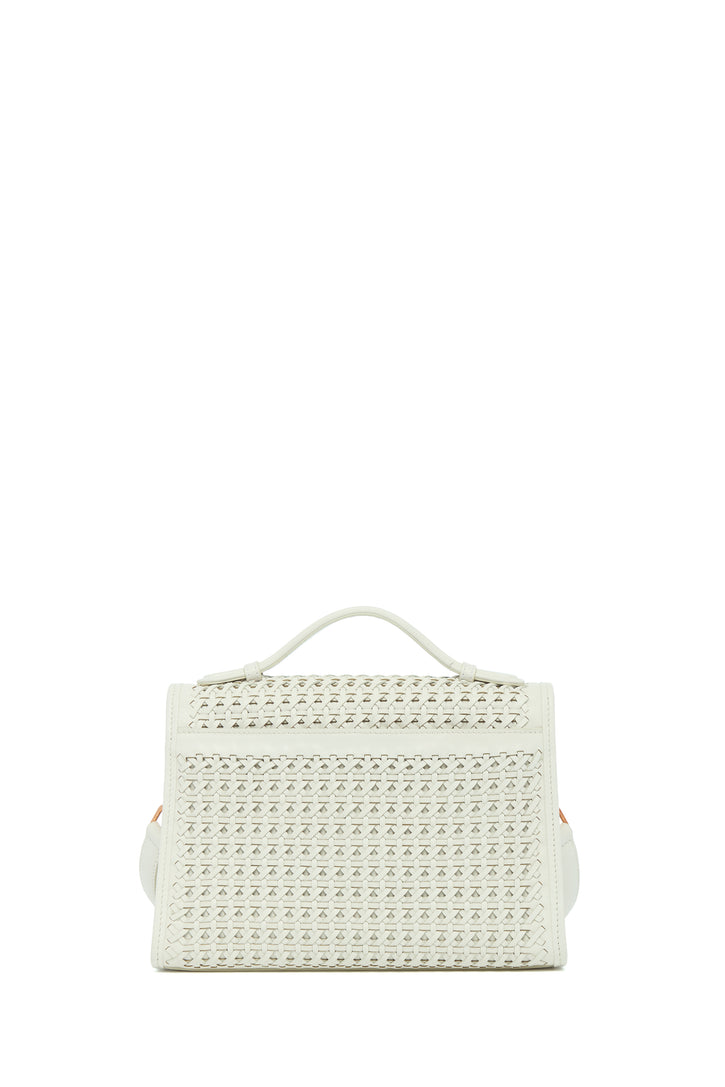 ホワイトウーブンレザーのミディアム レオノーラ フラップバッグ