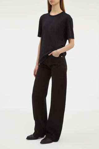 Black Cashmere Kirby T-Shirt - Side Profile On Model | Gabriela Hearst