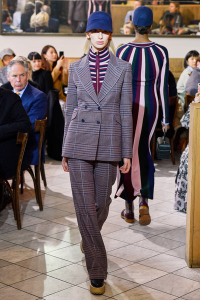Look 9