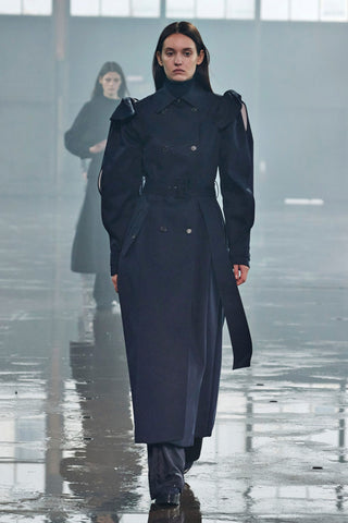Look 16
