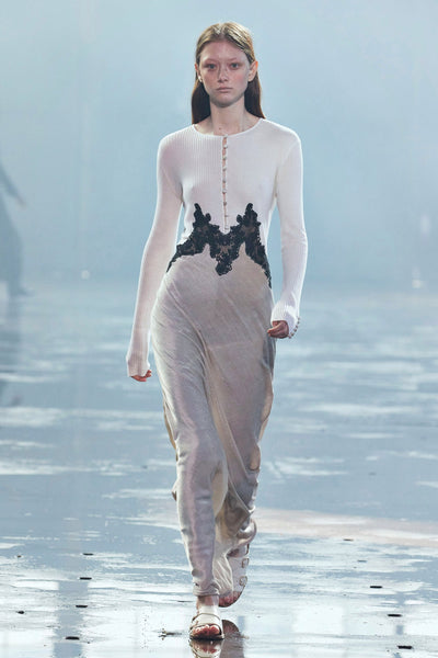 Look 25
