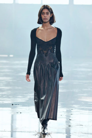 Look 30