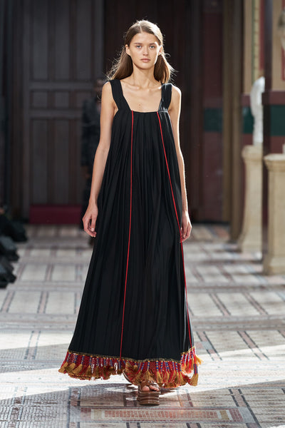 Look 16