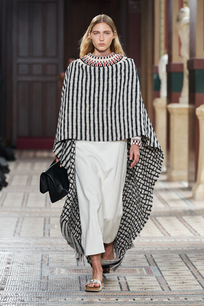 Look 27