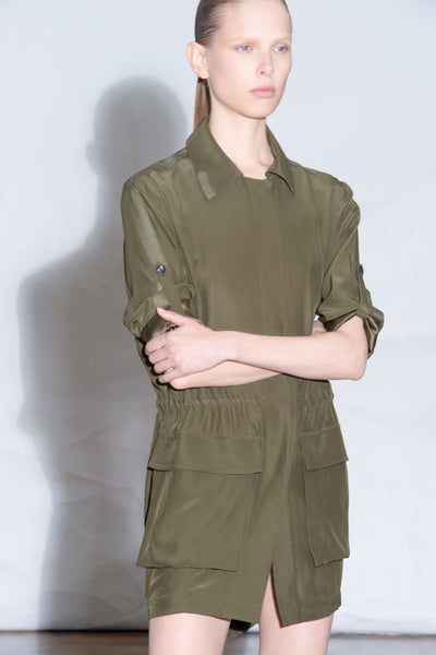 Look 16