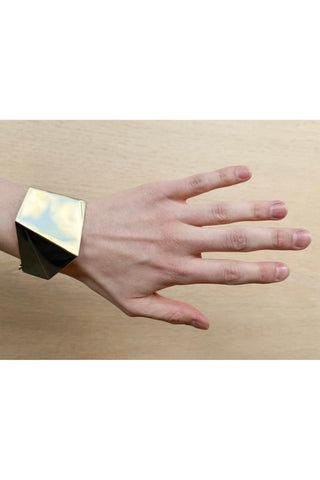 Saka Cuff in 18K Yellow Gold