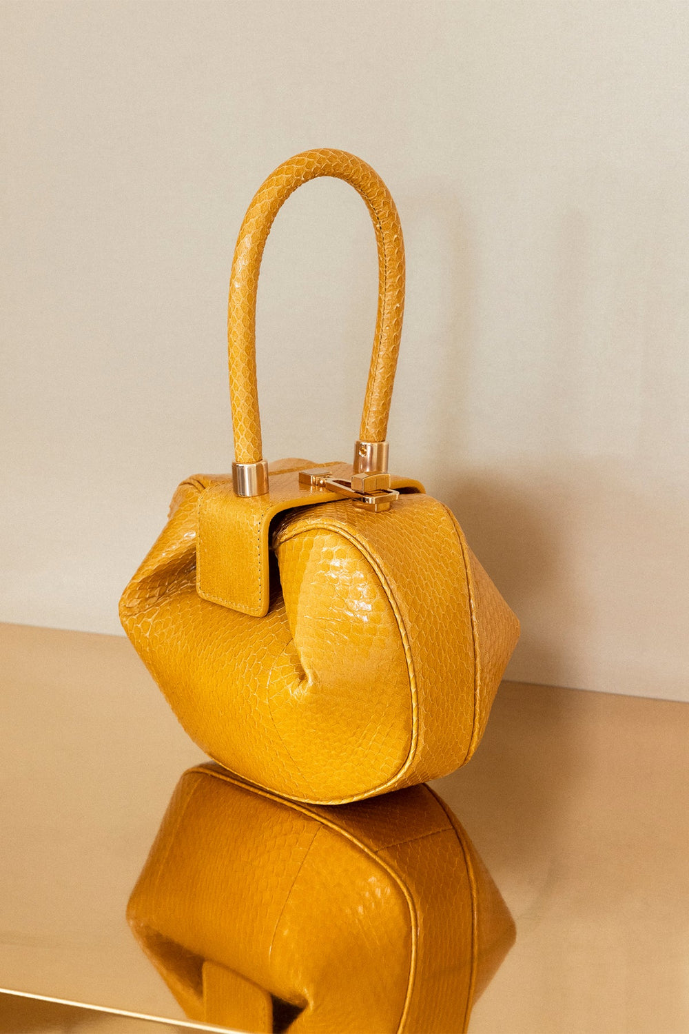 デミバッグスネーク、特別注文