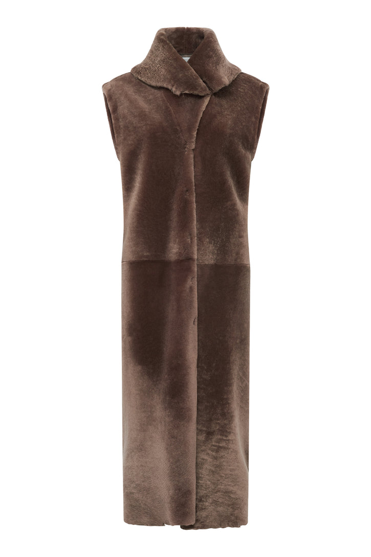 Smith Raw Cut Coat Liner in Mocha Shearling