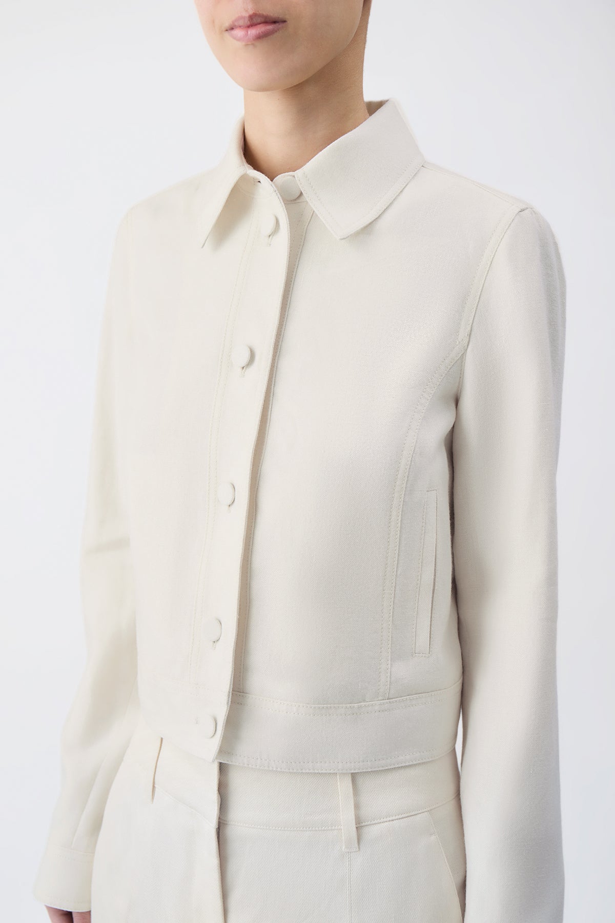Thereza Jacket in Ivory Linen Virgin Wool
