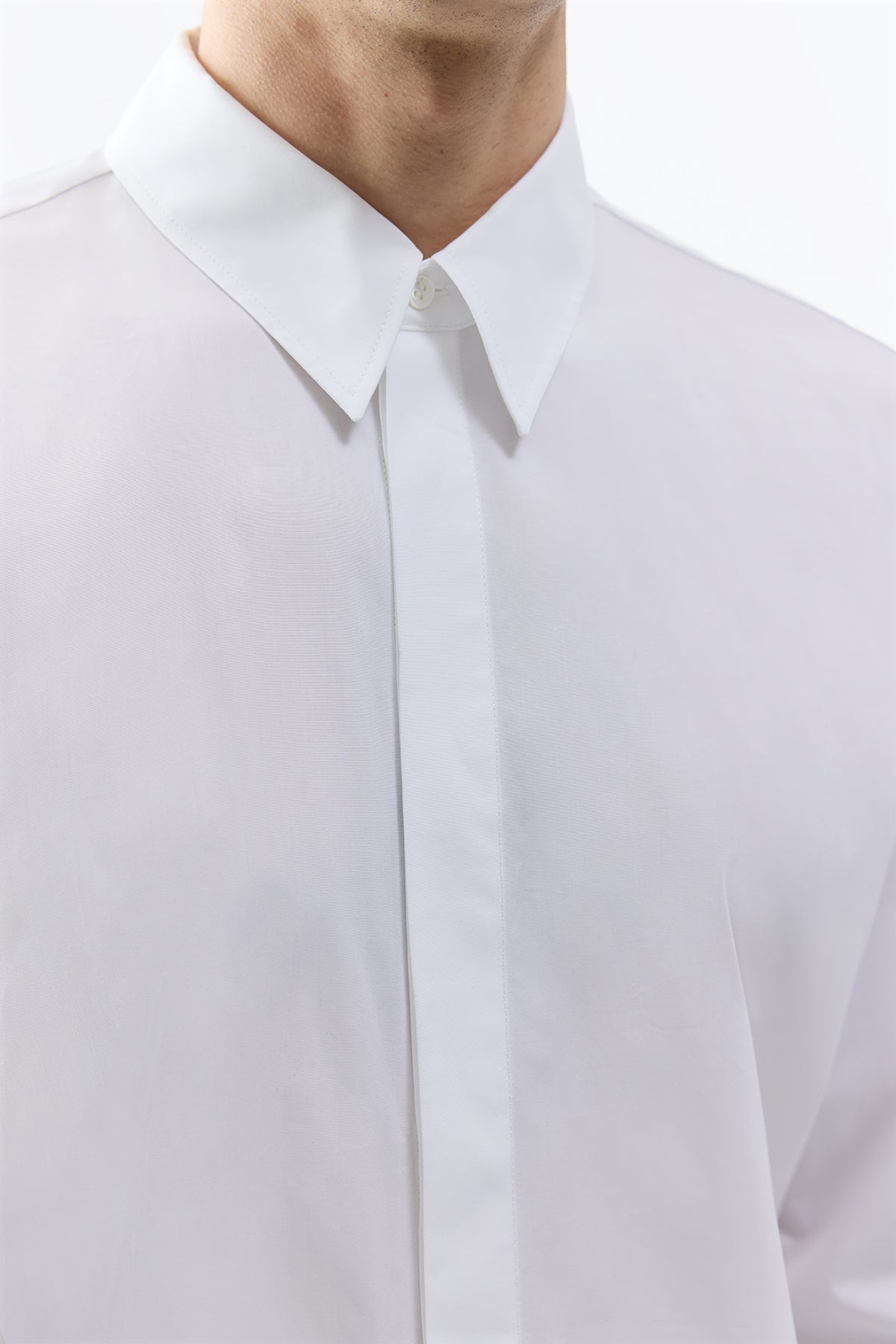 Nicolas Shirt in White Sea Island Cotton